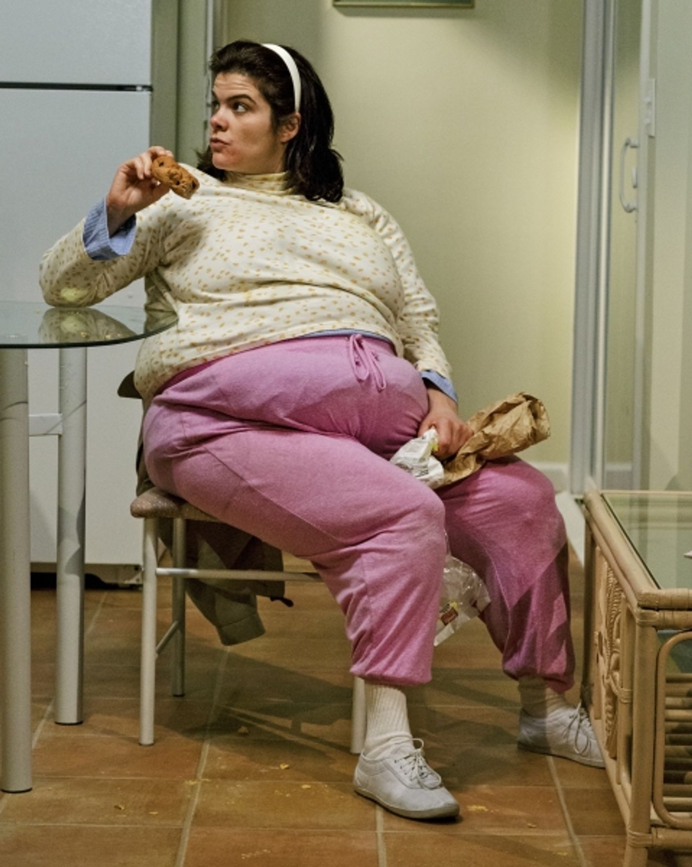 Photo Flash: First Look at Mark Blum, Kathryn Grody and More in Primary Stages' THE MODEL APARTMENT  Image