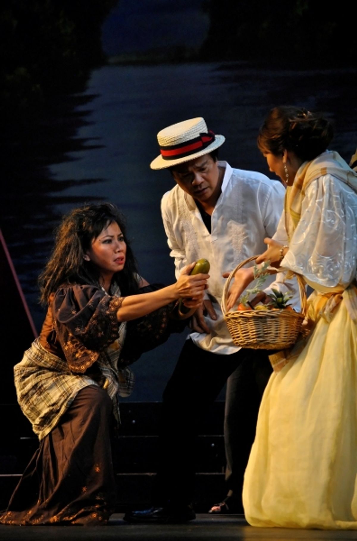 Maria Christina Navarro, Sal Malaki at 