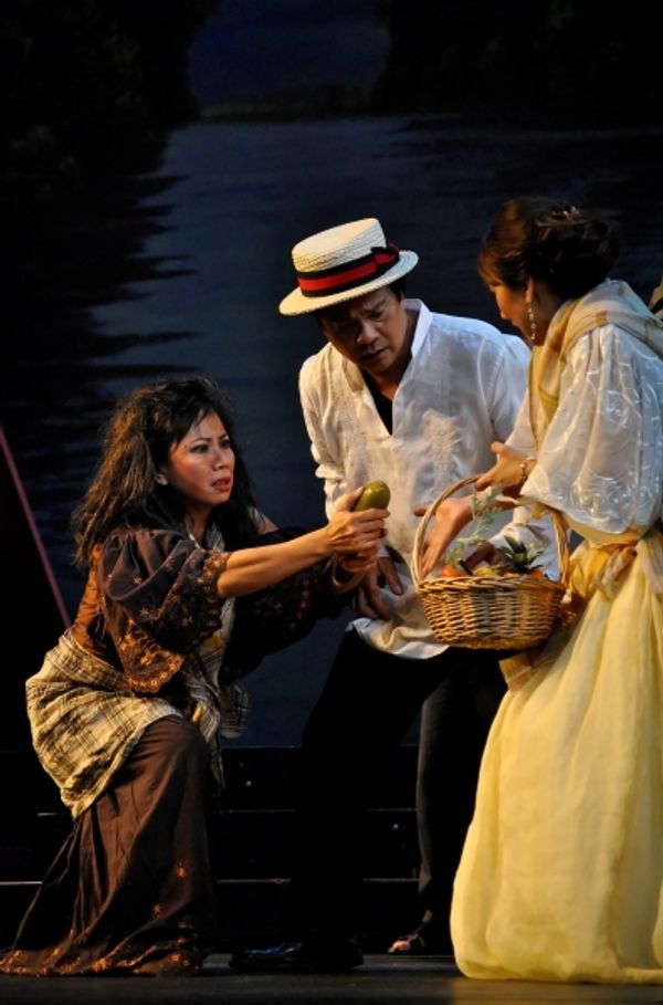 Maria Christina Navarro, Sal Malaki Photo