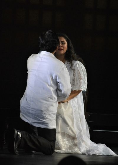 Sal Malaki, Antoni Mendezona Photo