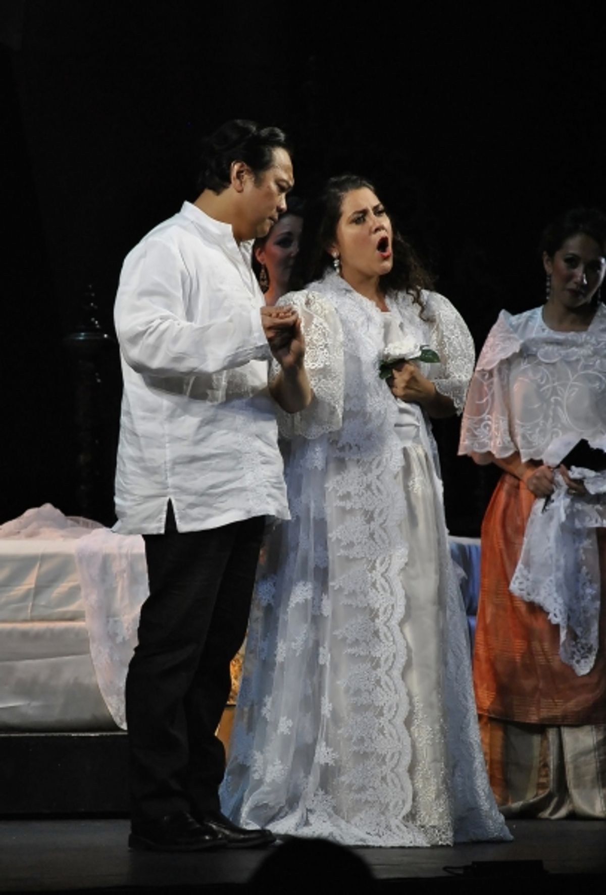 Sal Malaki, Antoni Mendezona at 