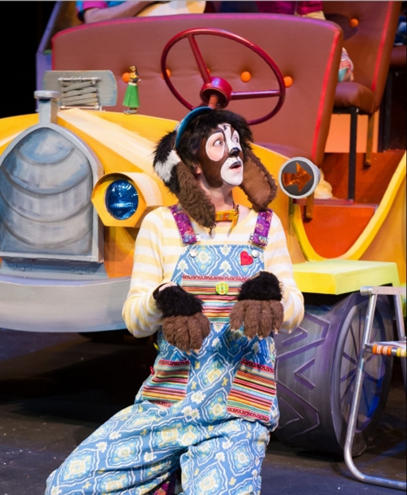 Photo Flash: Arvada Center Presents NO DOGS ALLOWED; Opening October 17  Image