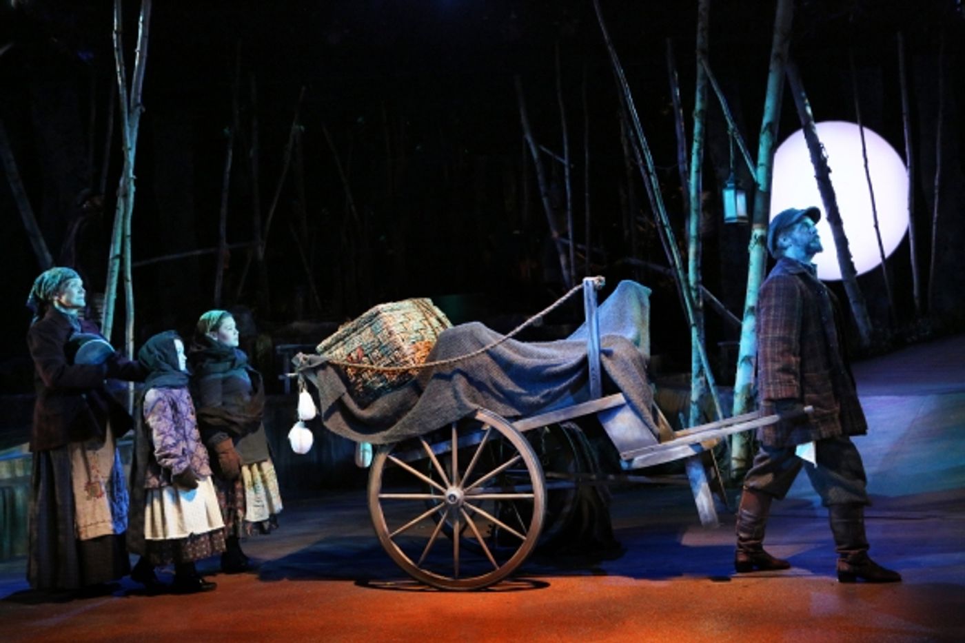 Photo Flash: First Look at Keith Rice, Michelle Barber and More in CDT's FIDDLER ON THE ROOF  Image