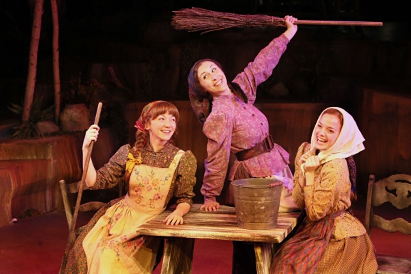 Photo Flash: First Look at Keith Rice, Michelle Barber and More in CDT's FIDDLER ON THE ROOF  Image