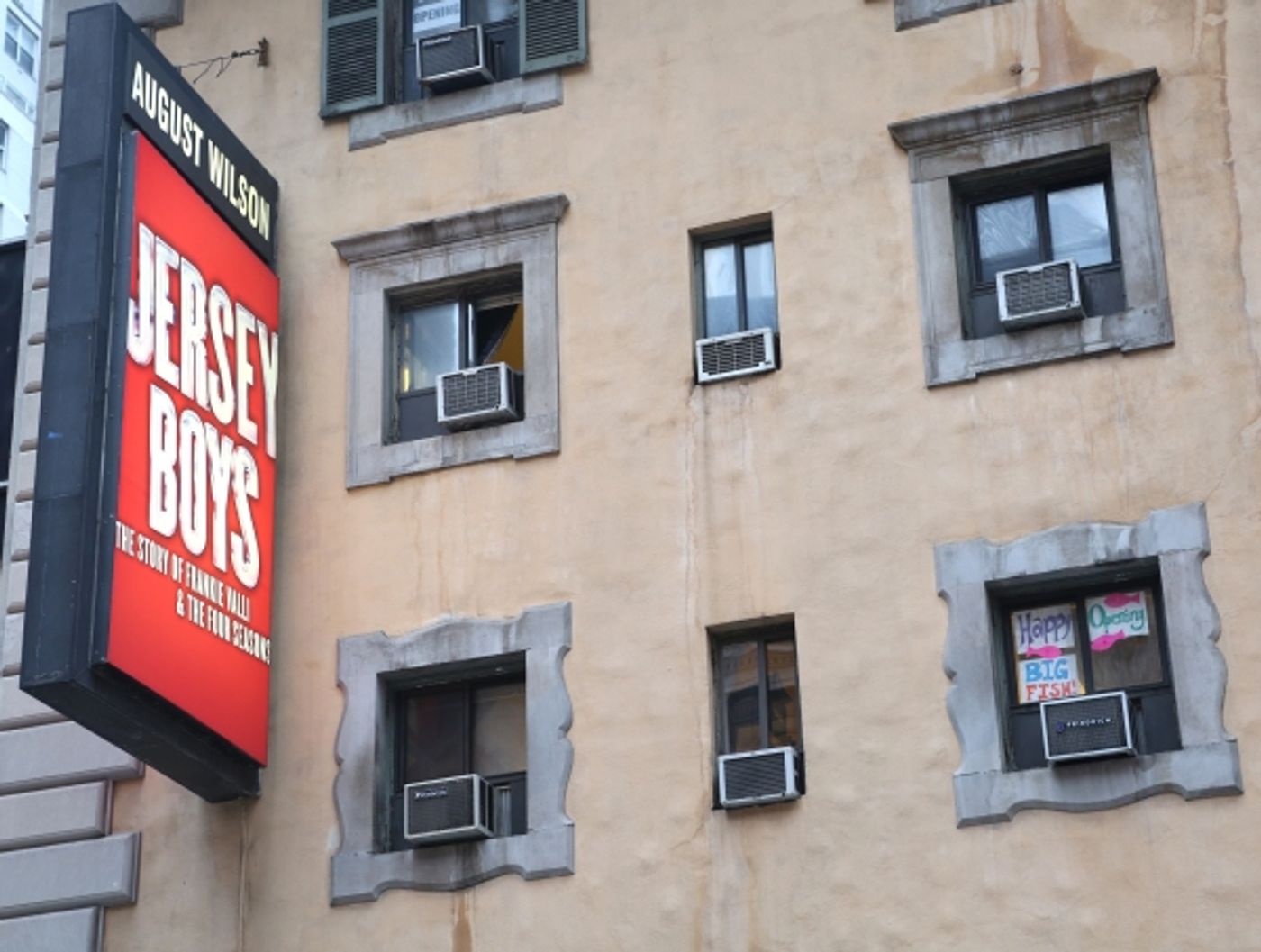 Photo Coverage: BIG FISH Opening Night Arrivals- Part 2!  Image