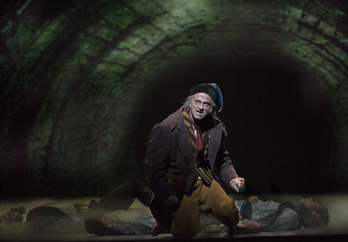 Cliff Saunders as ThÃ©nardier | Photo Credit: Cylla von Tiedemann at 