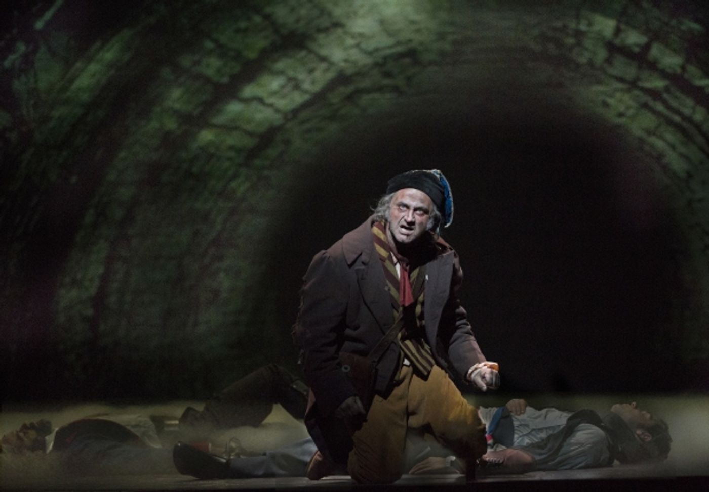 Photo Flash: Ramin Karimloo-Led LES MISERABLES Closes in Toronto Today  Image