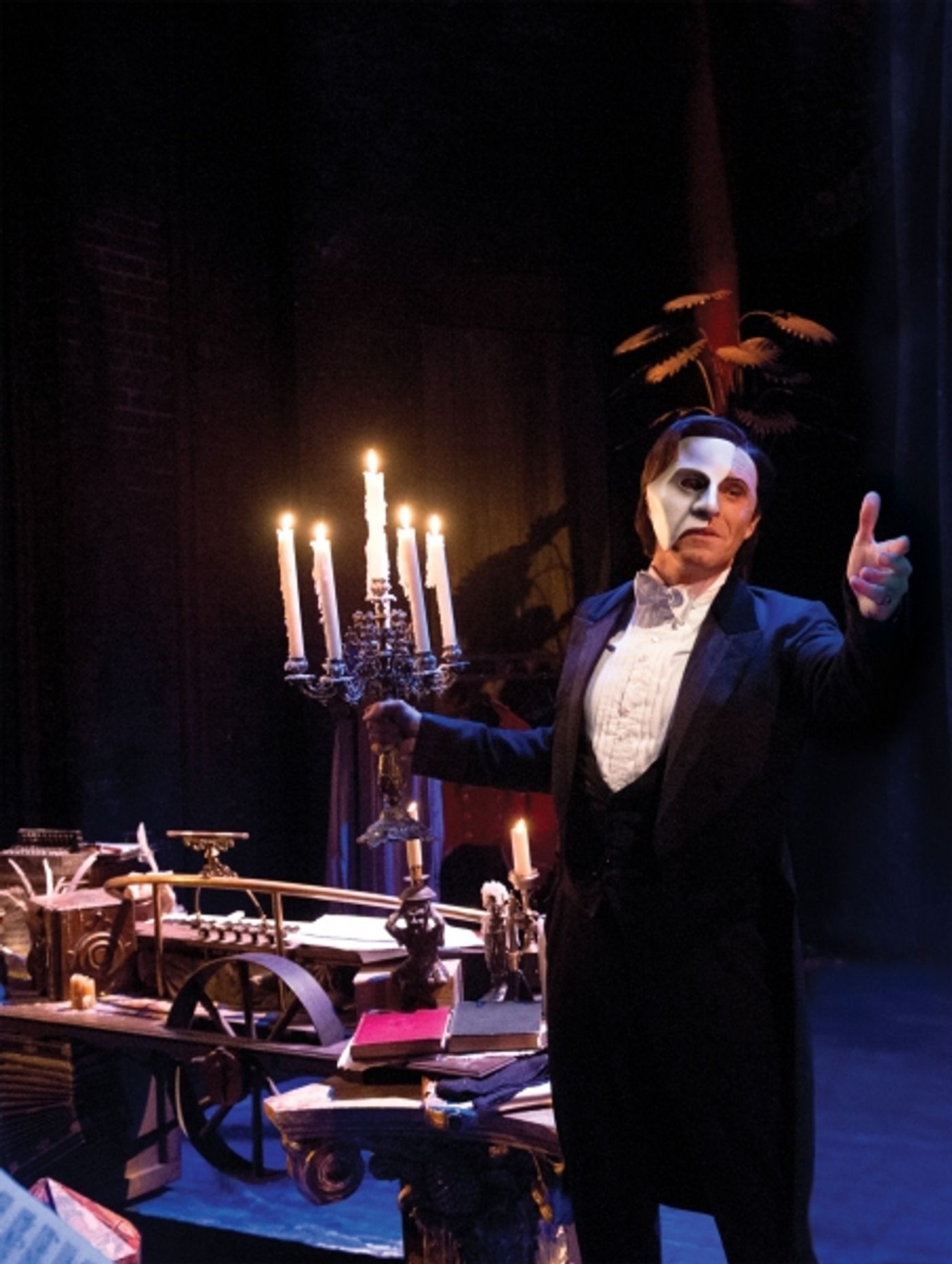 Photo Flash: Mark Campbell, Julia Udine & Ben Jacoby to Lead THE PHANTOM OF THE OPERA National Tour; Full Cast Announced!  Image