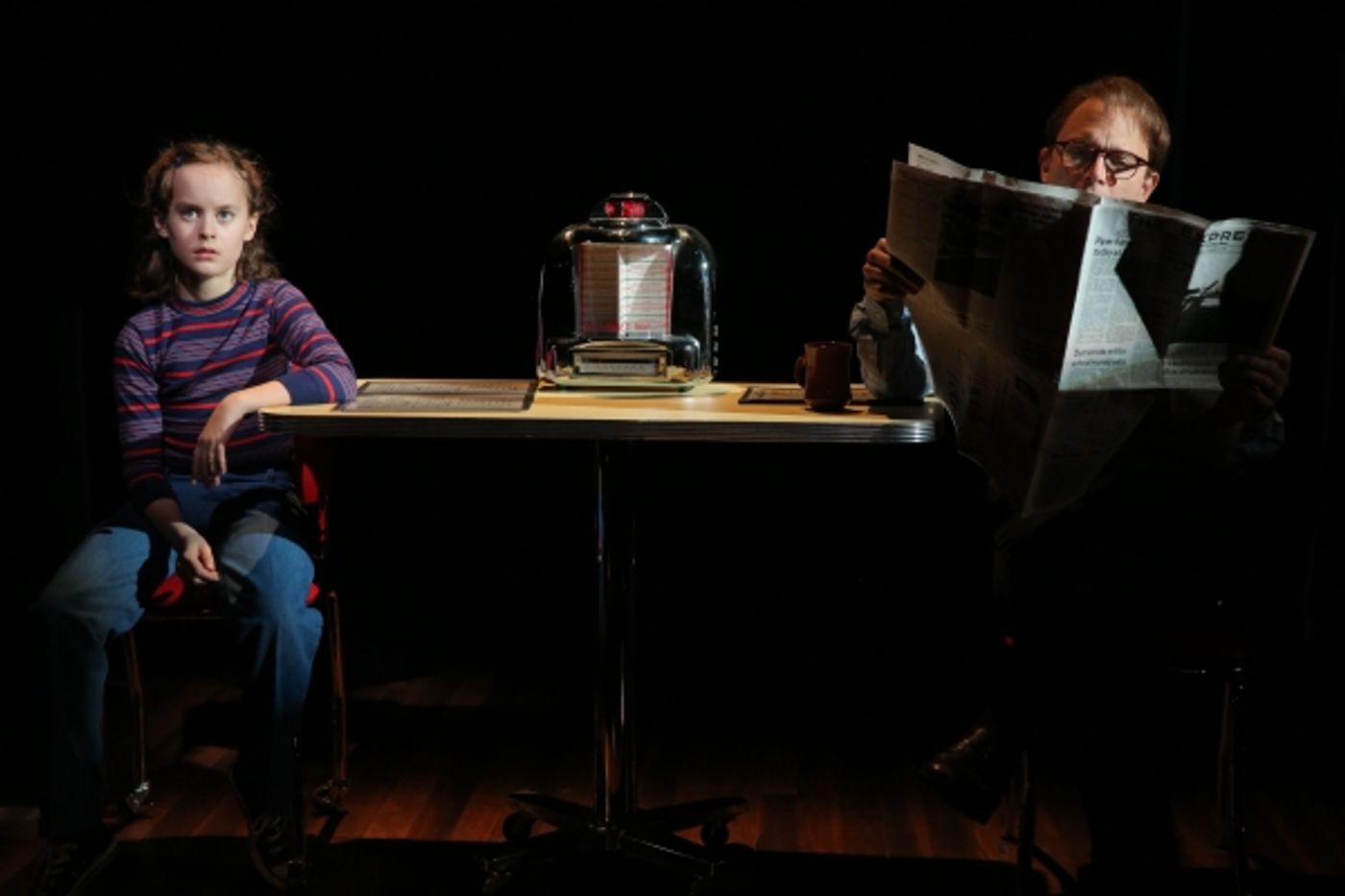 Photo Flash: First Look at Michael Cerveris, Judy Kuhn & More in Public Theater's FUN HOME Image