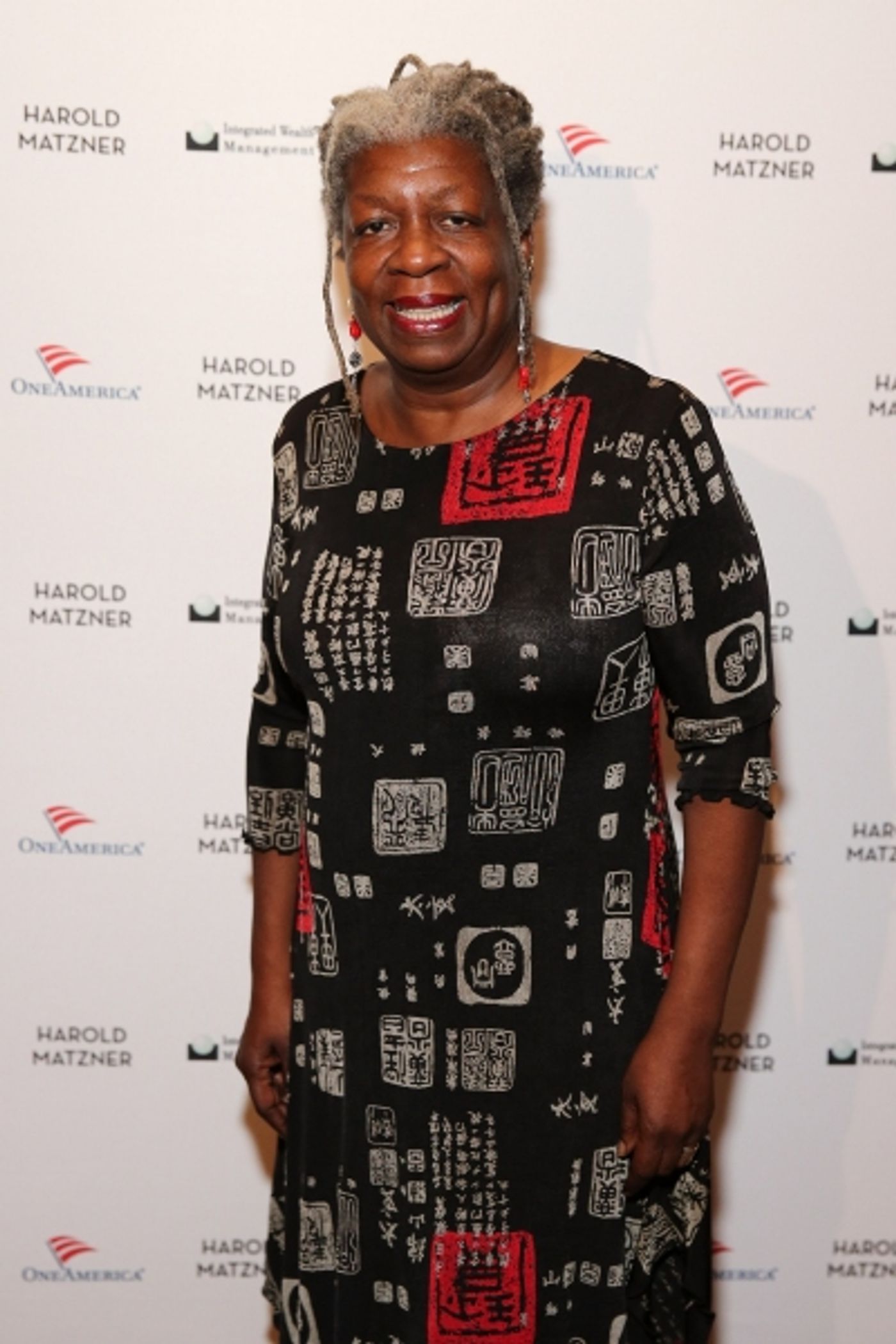 Photo Flash: Eden Espinosa and More at SAG Foundation's Golf Classic 'Night Before Event' at 54 Below  Image