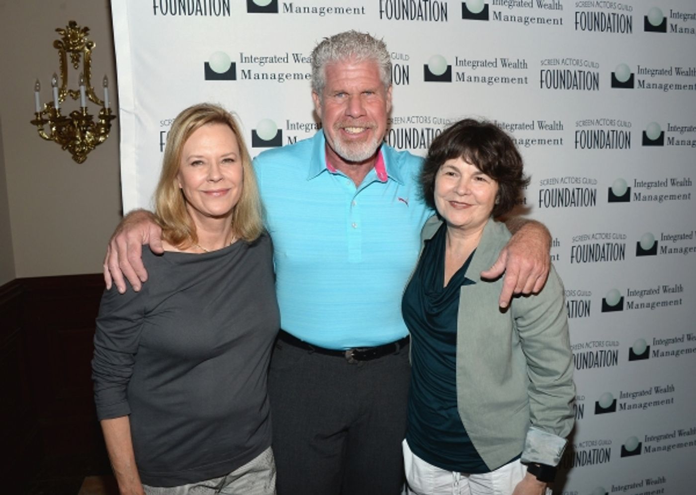 Photo Flash: Ron Perlman, Richard Kind and More Raise $130K at SAG Foundation's NY Golf Classic  Image