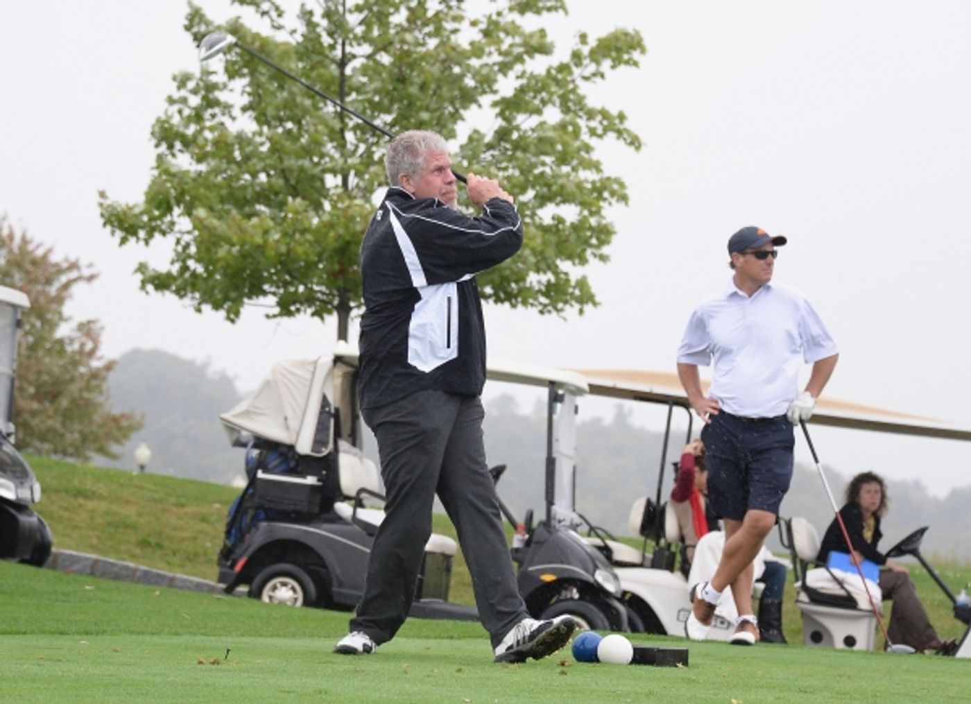 Photo Flash: Ron Perlman, Richard Kind and More Raise $130K at SAG Foundation's NY Golf Classic  Image