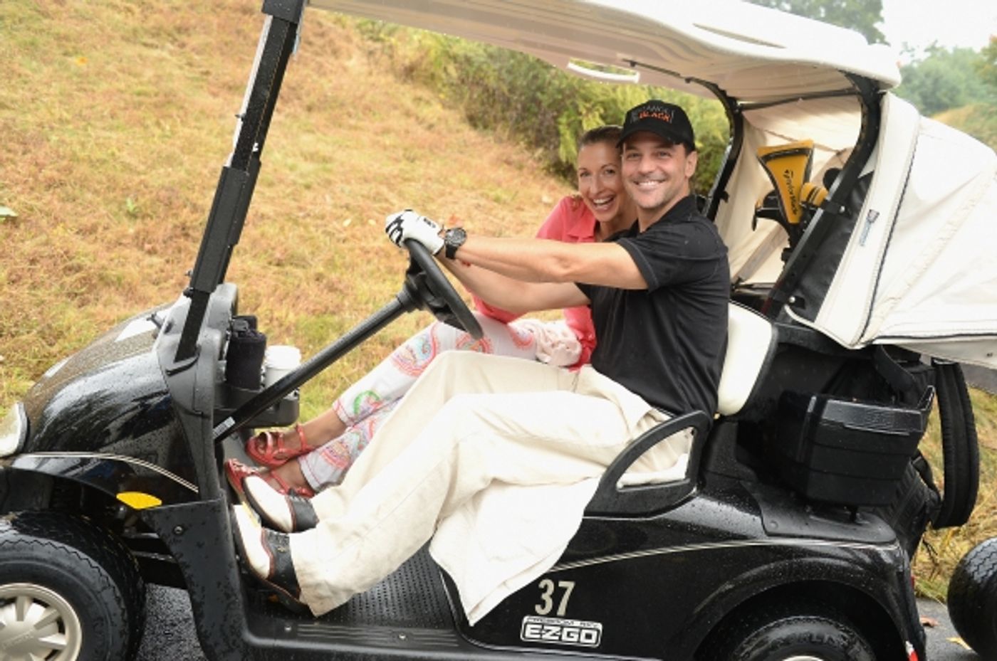 Photo Flash: Ron Perlman, Richard Kind and More Raise $130K at SAG Foundation's NY Golf Classic  Image