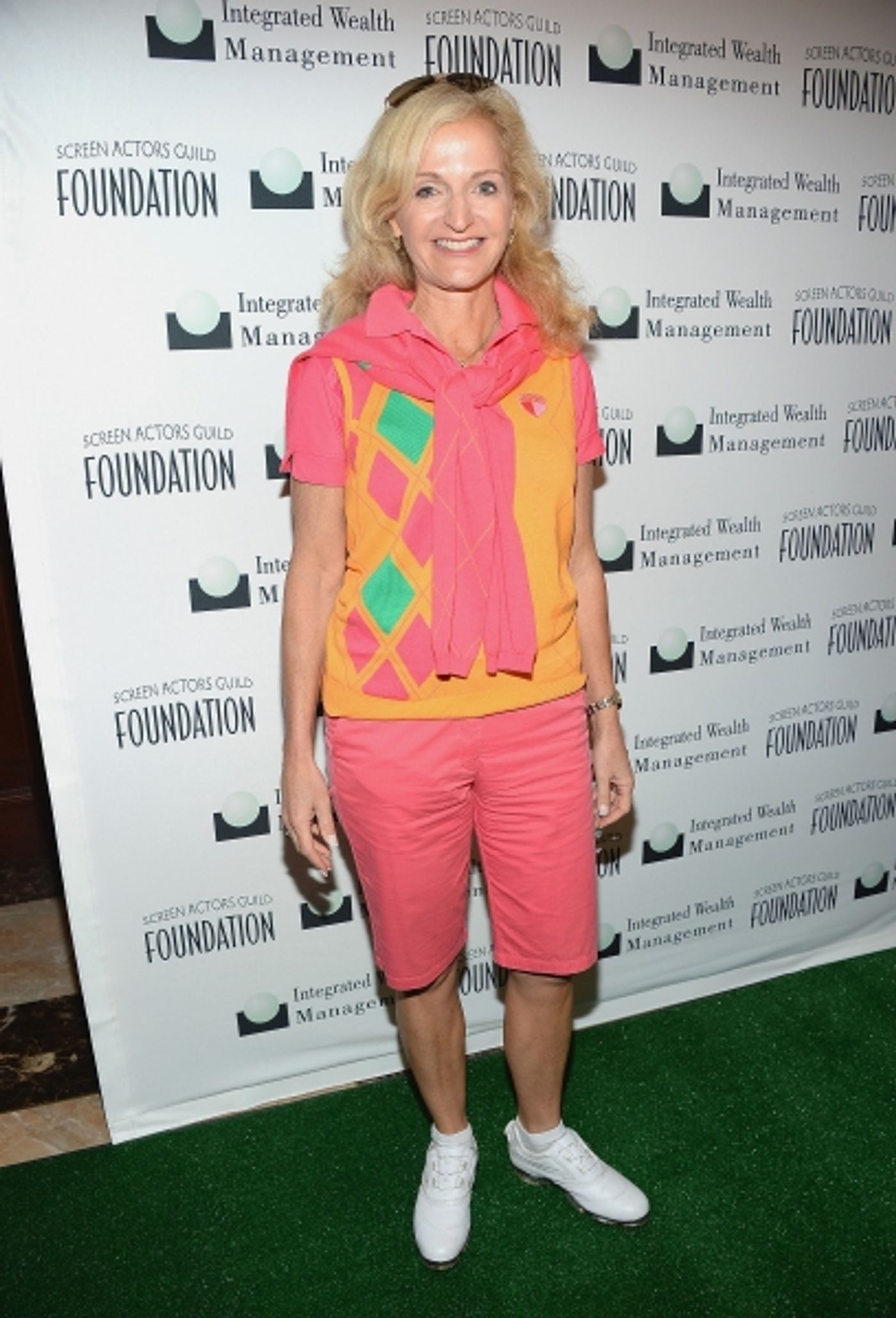 Photo Flash: Ron Perlman, Richard Kind and More Raise $130K at SAG Foundation's NY Golf Classic  Image