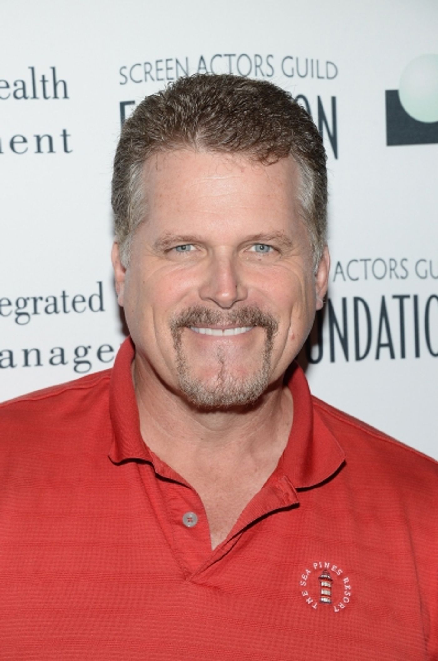 Photo Flash: Ron Perlman, Richard Kind and More Raise $130K at SAG Foundation's NY Golf Classic  Image