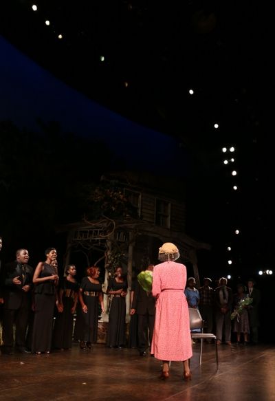 Cicely Tyson serenaded by her students Photo