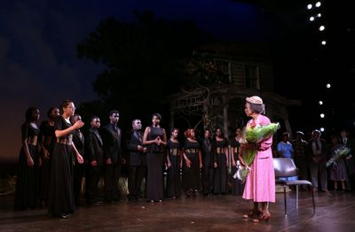 Cicely Tyson serenaded vy her students Photo