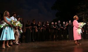 Cicely Tyson with her students, Vanessa Williams, Leon Addison Brown and cast @ BroadwayWorld Cicely Tyson with her students, Vanessa Williams, Leon Addison Brown and cast Photo