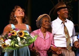 Vanessa Williams, Cicely Tyson and Leon Addison Brown @ BroadwayWorld Vanessa Williams, Cicely Tyson and Leon Addison Brown Photo