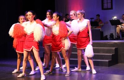 Nina Ballon, Olivia Worley, Libby Farzio, Michelle Giacontierre, Veronica Smith, Anna Photo