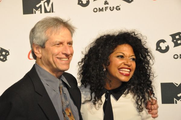 Ira Pittelman and Rebecca Naomi Jones Photo