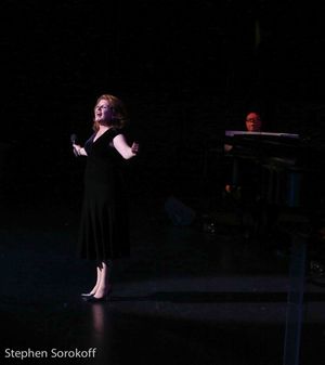 Klea Blackhurst, Host @ BroadwayWorld Klea Blackhurst, Host Photo