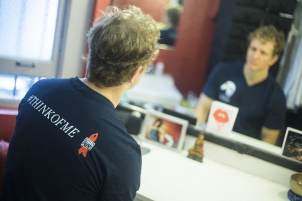 Exclusive Photo Coverage: THE PHANTOM OF THE OPERA Supports BC/EFA with #Thinkofme Shirts — photo 10 of 10