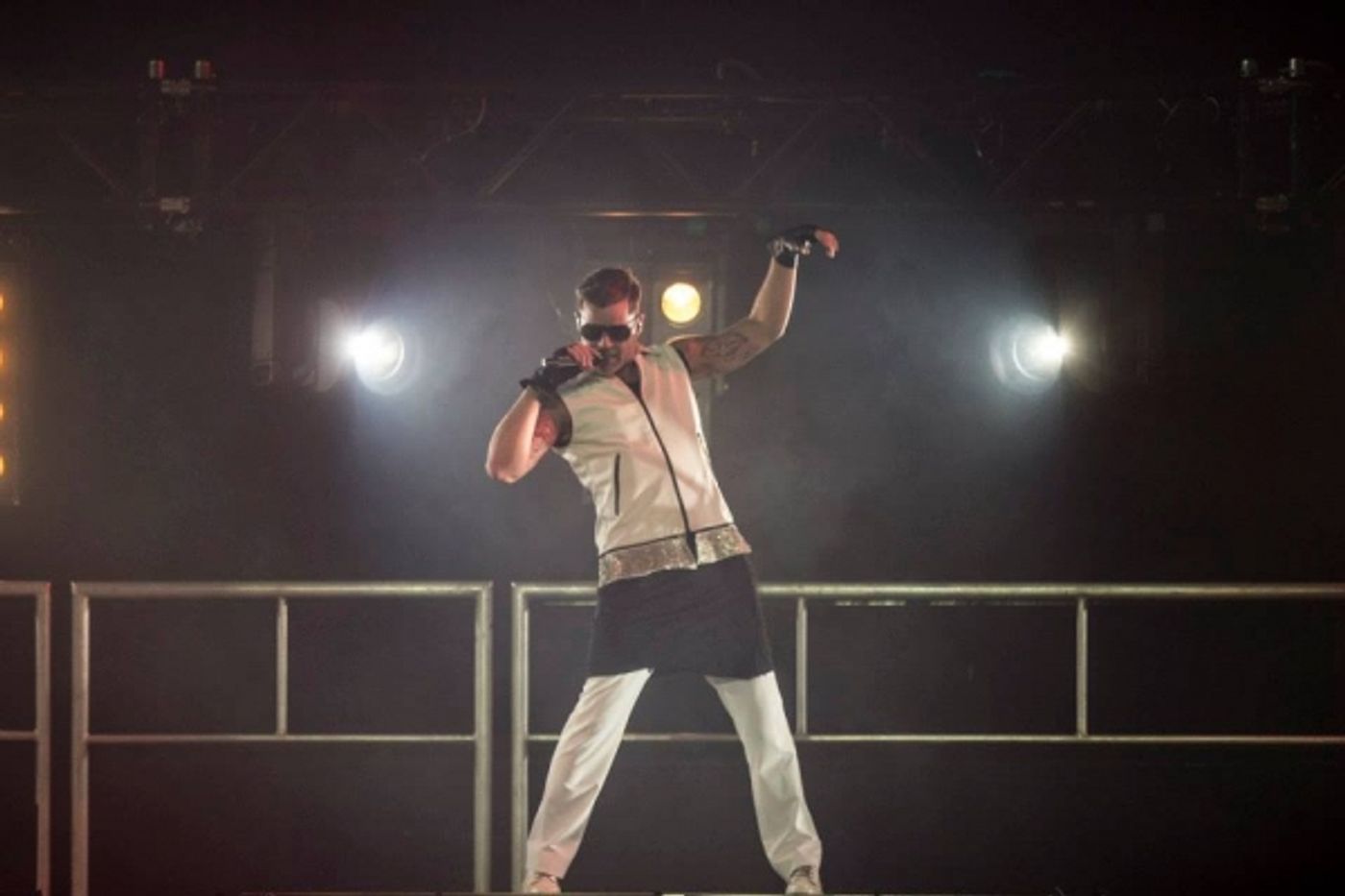 Photo Flash: Ricky Martin Rocks Adelaide; Performance Shots!  Image
