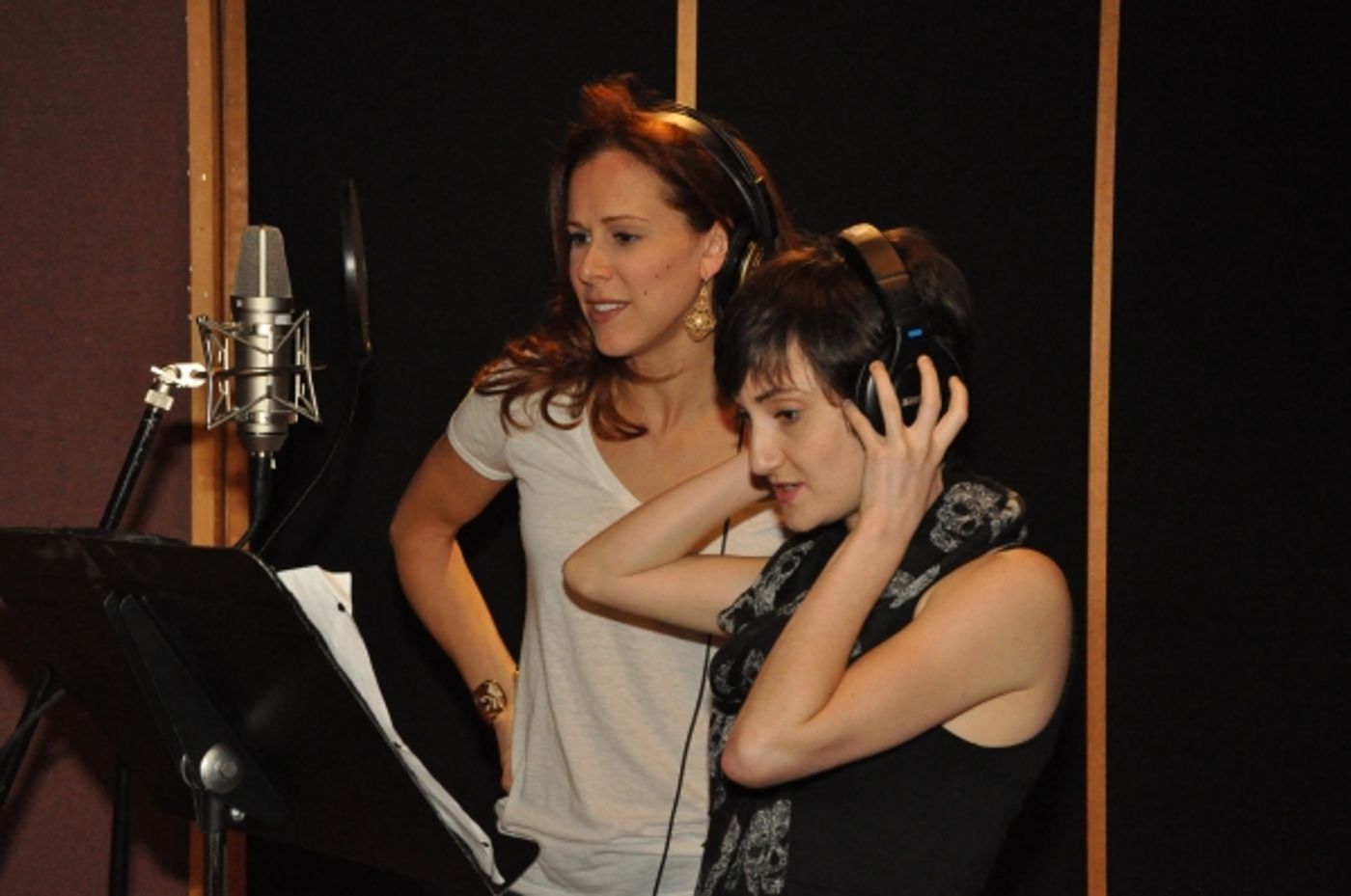 Exclusive Photo Coverage: SOUL DOCTOR Cast Sings a Chanukah Song For A Cure Image