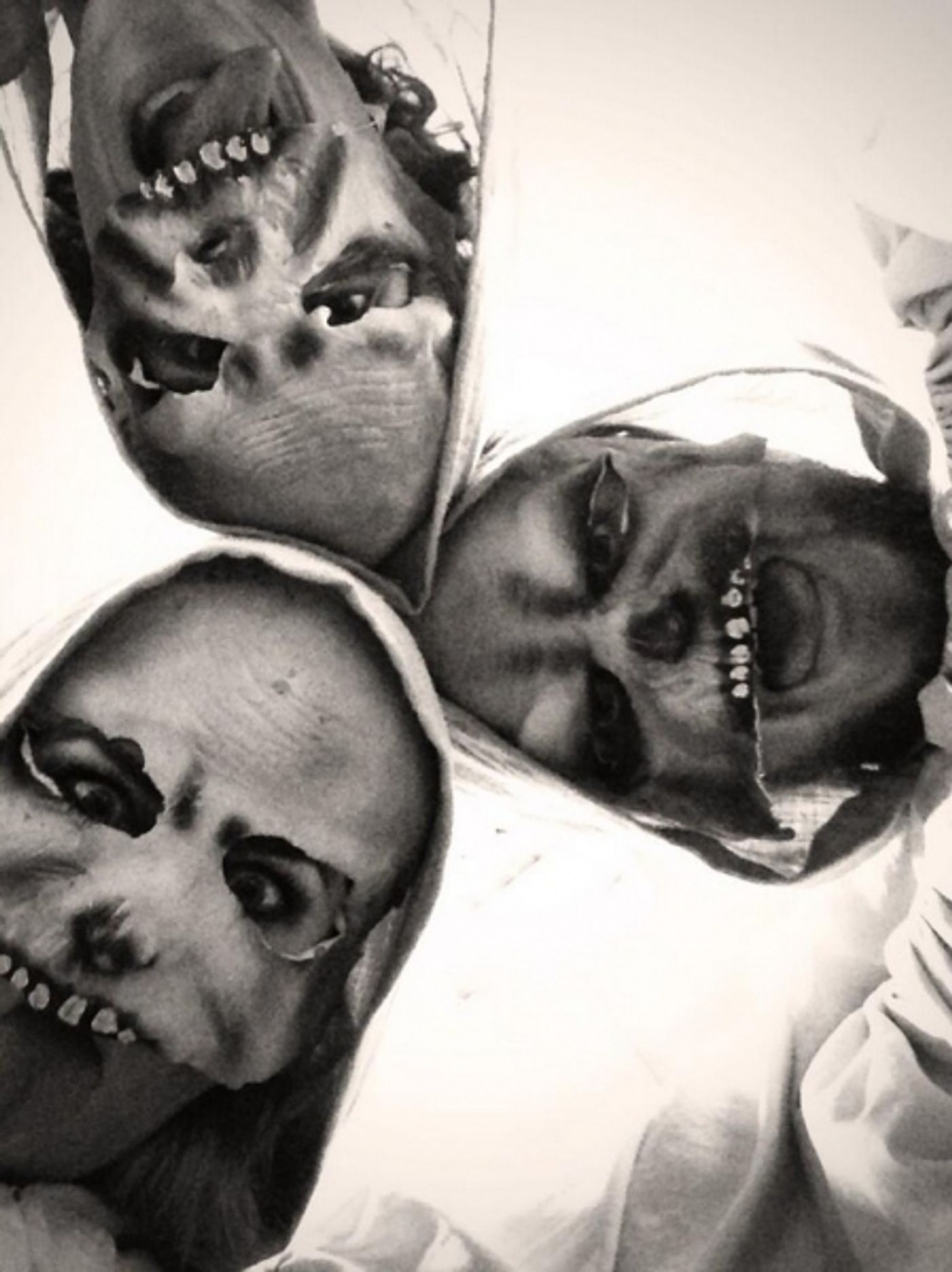 Photo Flash: Saturday Intermission Pics - Oct 12 - KINKY BOOTS Honors SOUL DOCTOR's Last Weekend on Broadway and More! Image