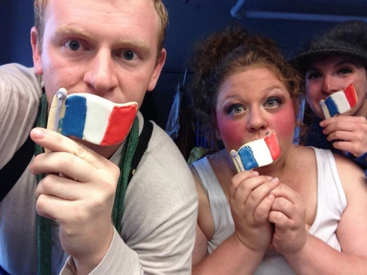 Photo Flash: Saturday Intermission Pics - Oct 12 - KINKY BOOTS Honors SOUL DOCTOR's Last Weekend on Broadway and More! Image