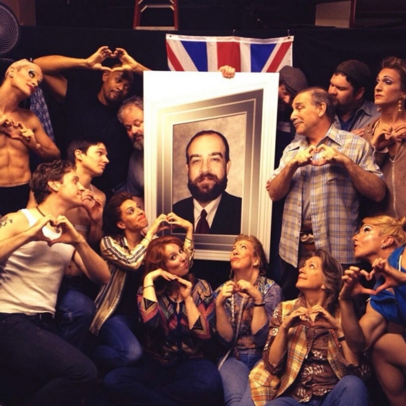 Photo Flash: Saturday Intermission Pics - Oct 12 - KINKY BOOTS Honors SOUL DOCTOR's Last Weekend on Broadway and More! Image