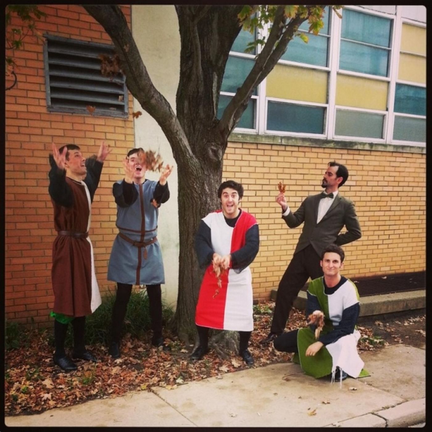 Photo Flash: Saturday Intermission Pics - Oct 12 - KINKY BOOTS Honors SOUL DOCTOR's Last Weekend on Broadway and More! Image