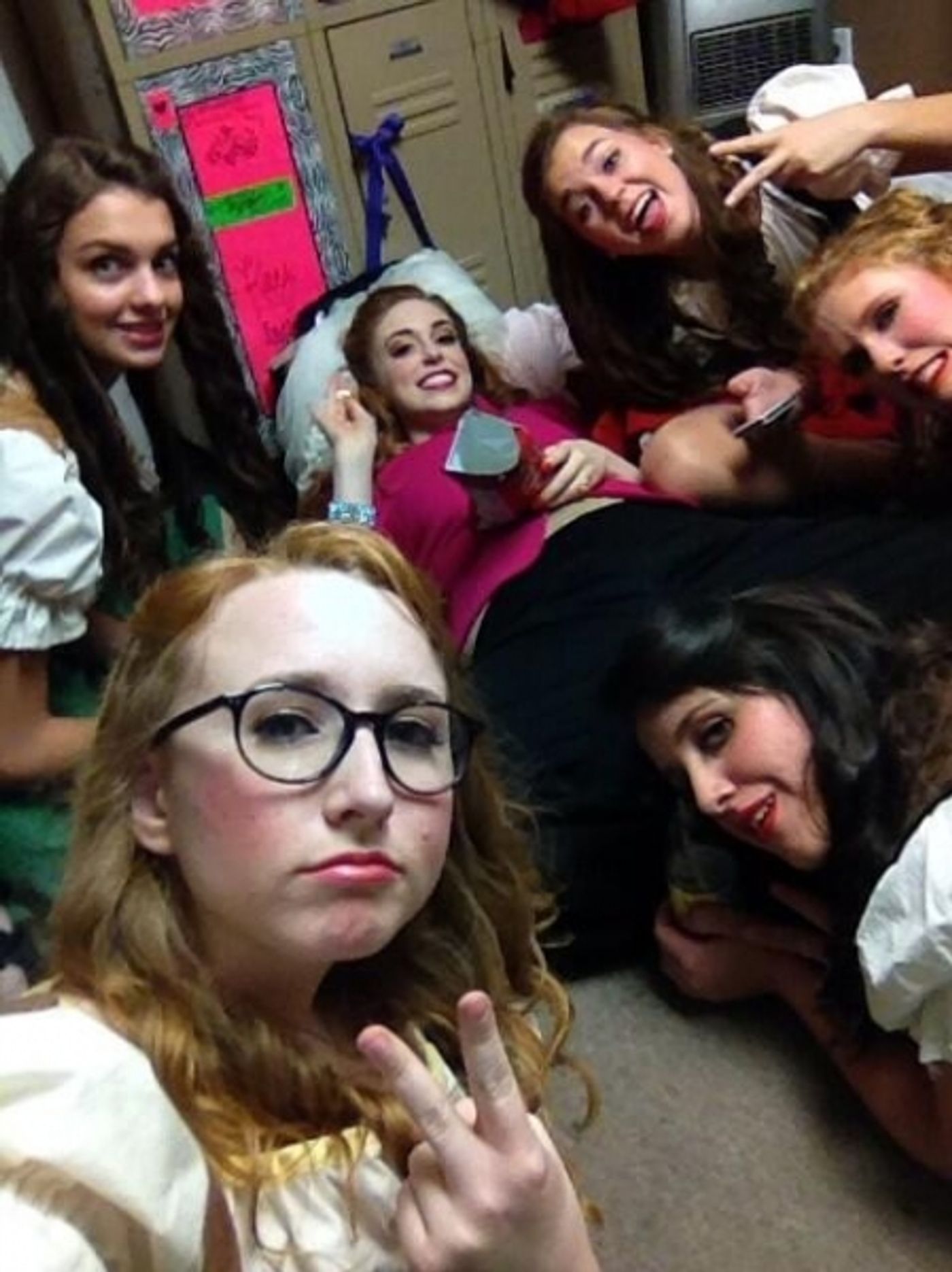 Photo Flash: Saturday Intermission Pics - Oct 12 - KINKY BOOTS Honors SOUL DOCTOR's Last Weekend on Broadway and More!  Image