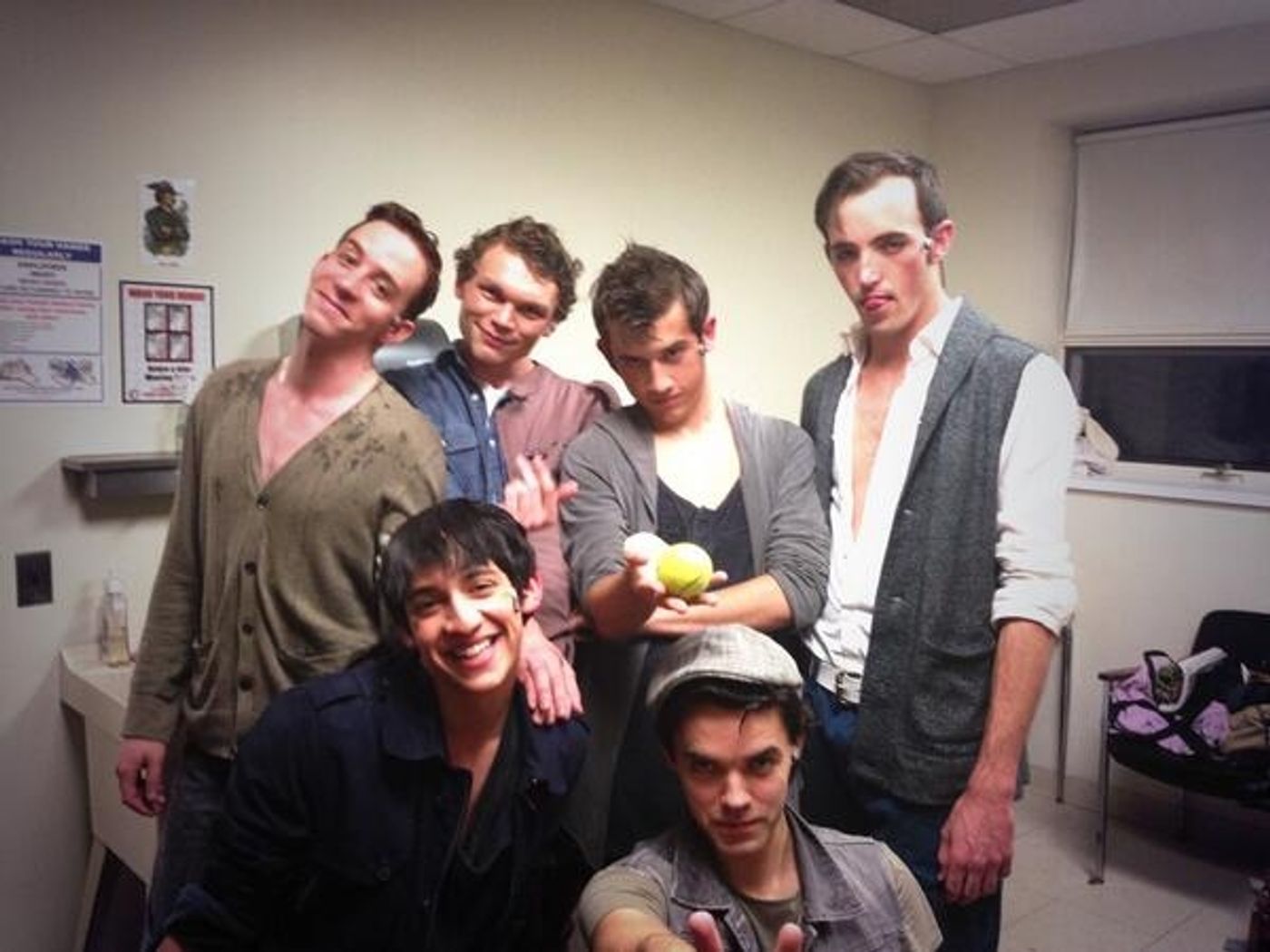 Photo Flash: Saturday Intermission Pics - Oct 12 - Part 2 - Lindsay Mendez Gets Green for WICKED; Plus Shots from MATILDA, The Old Globe's THE LAST GOODBYE & More!  Image