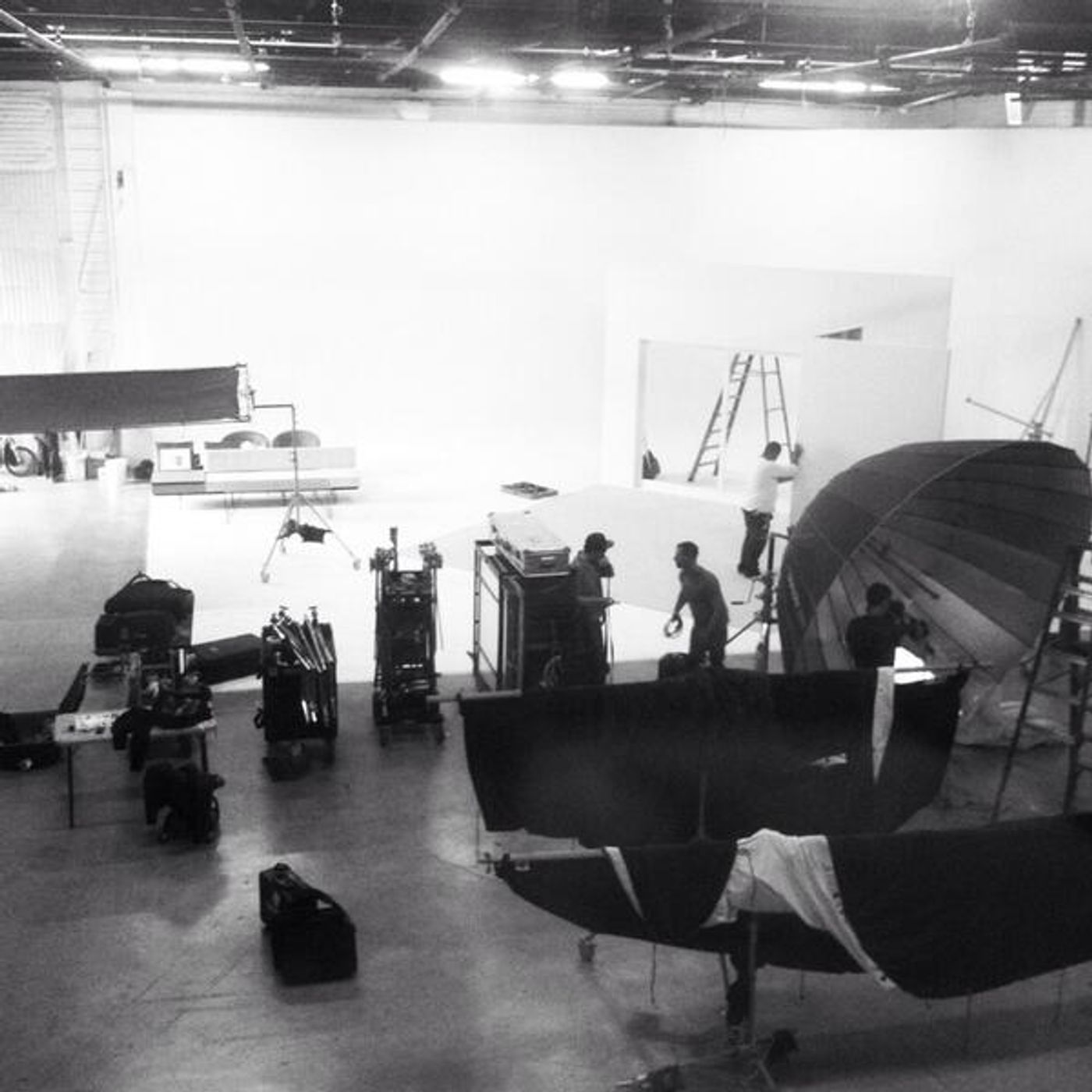 Photo Flash: Lea Michele Hard at Work on Solo Album; Debuts Cover Look on Twitter Image