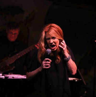 Kelly Clinton Photo