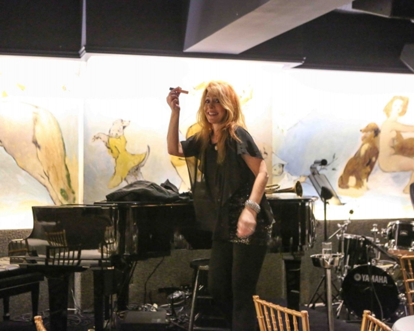Photo Coverage: Kelly Clinton Plays Cafe Carlyle  Image
