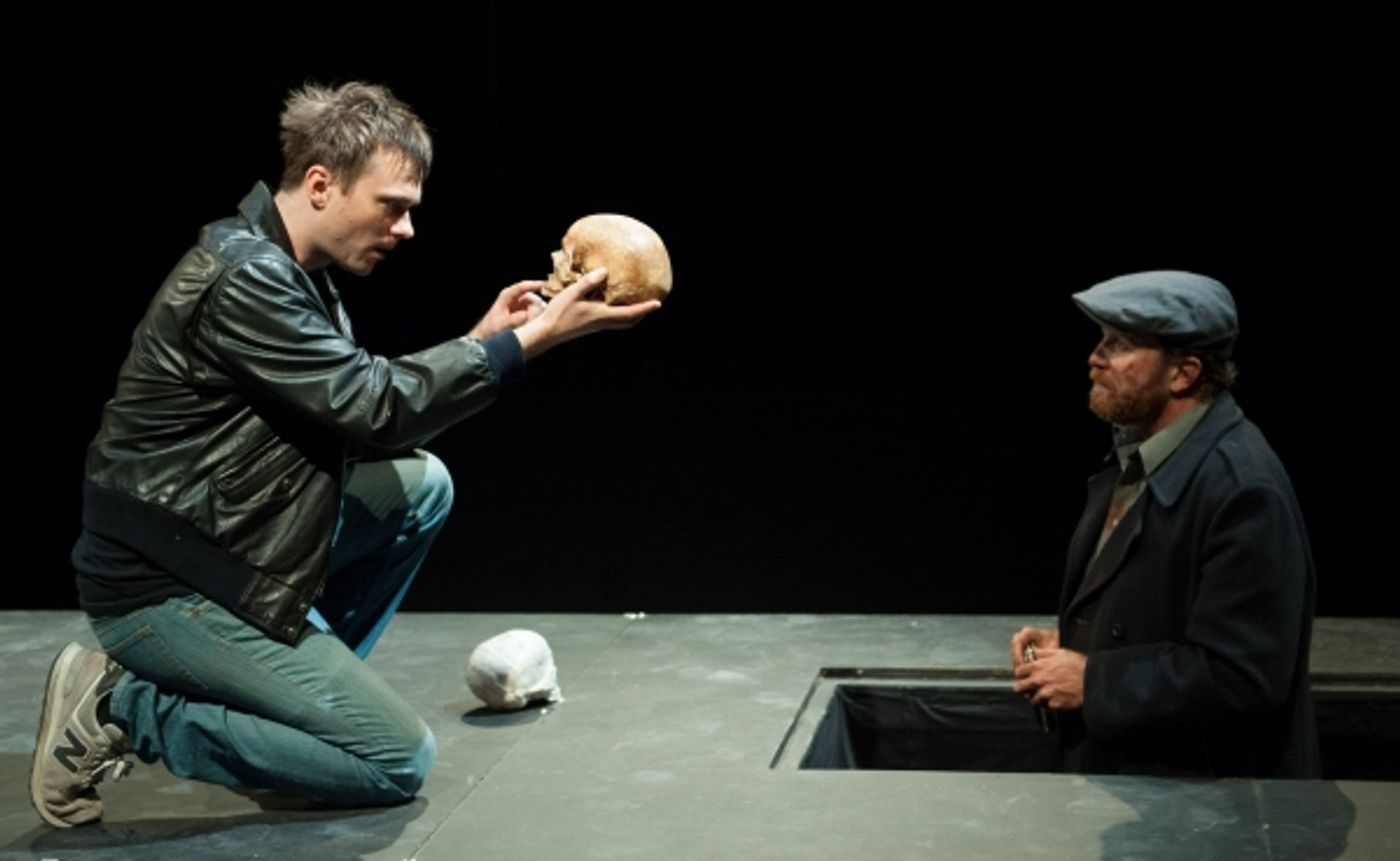 Photo Flash: First Look at Quintessence Theatre's HAMLET  Image
