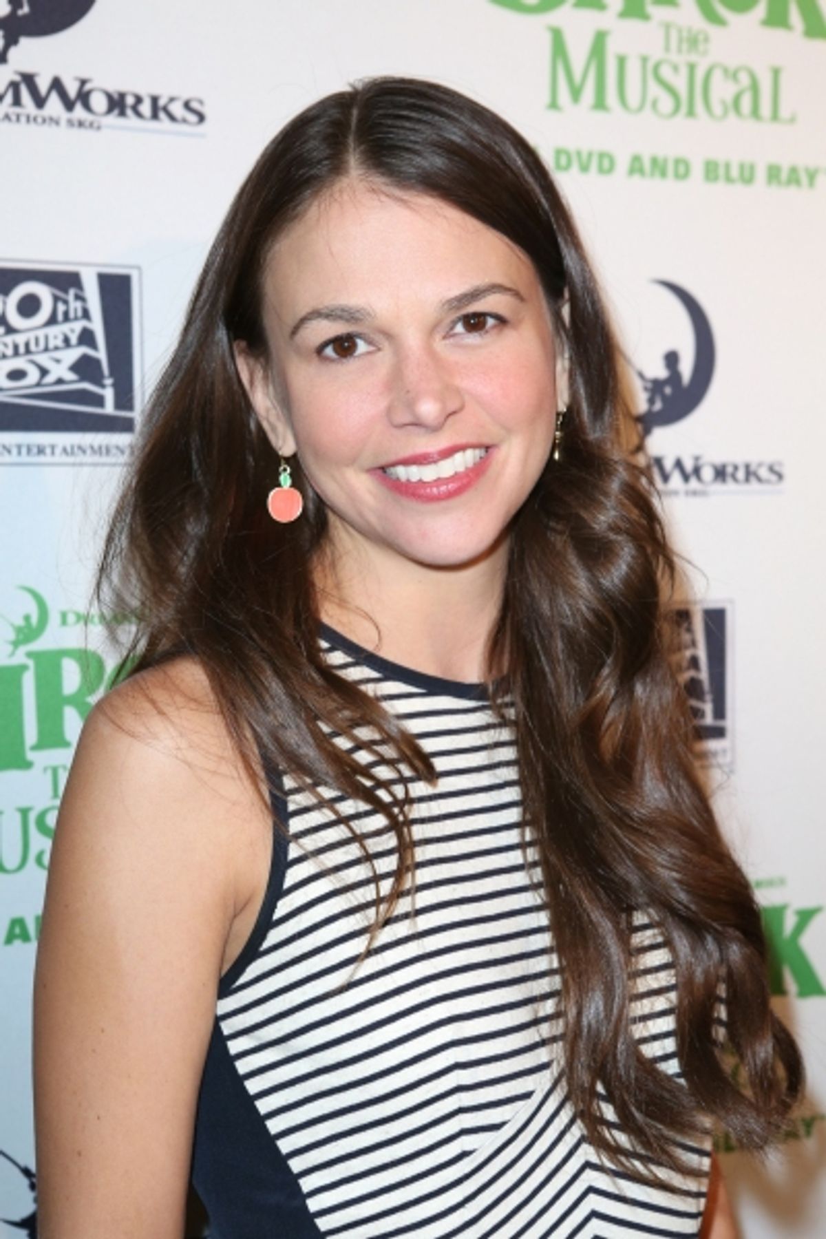 Sutton Foster  at 