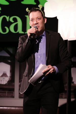 John Tartaglia Photo