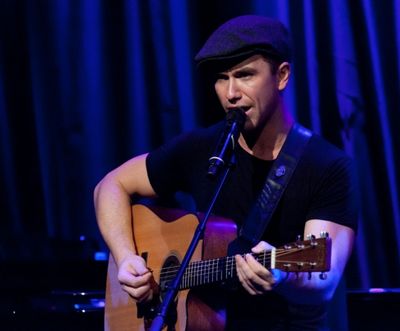 Richard Fleeshman Photo