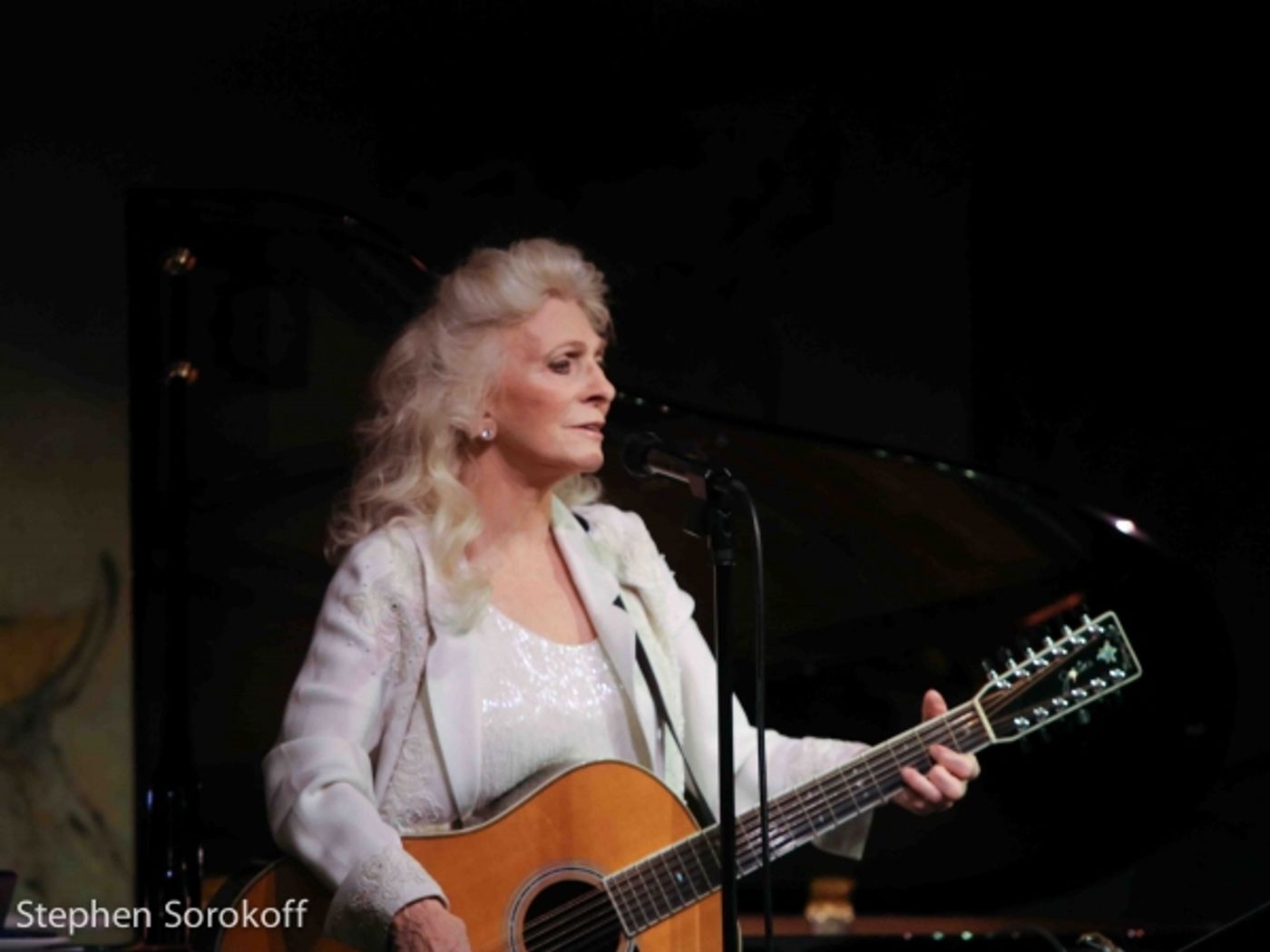 Photo Coverage: Judy Collins Returns to Cafe Carlyle  Image