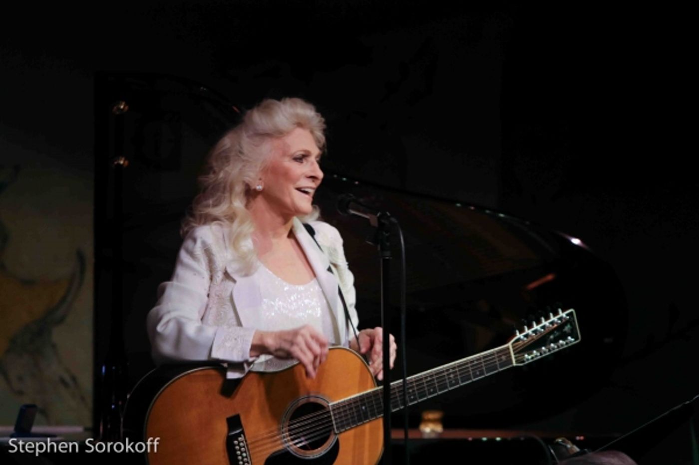 Photo Coverage: Judy Collins Returns to Cafe Carlyle  Image