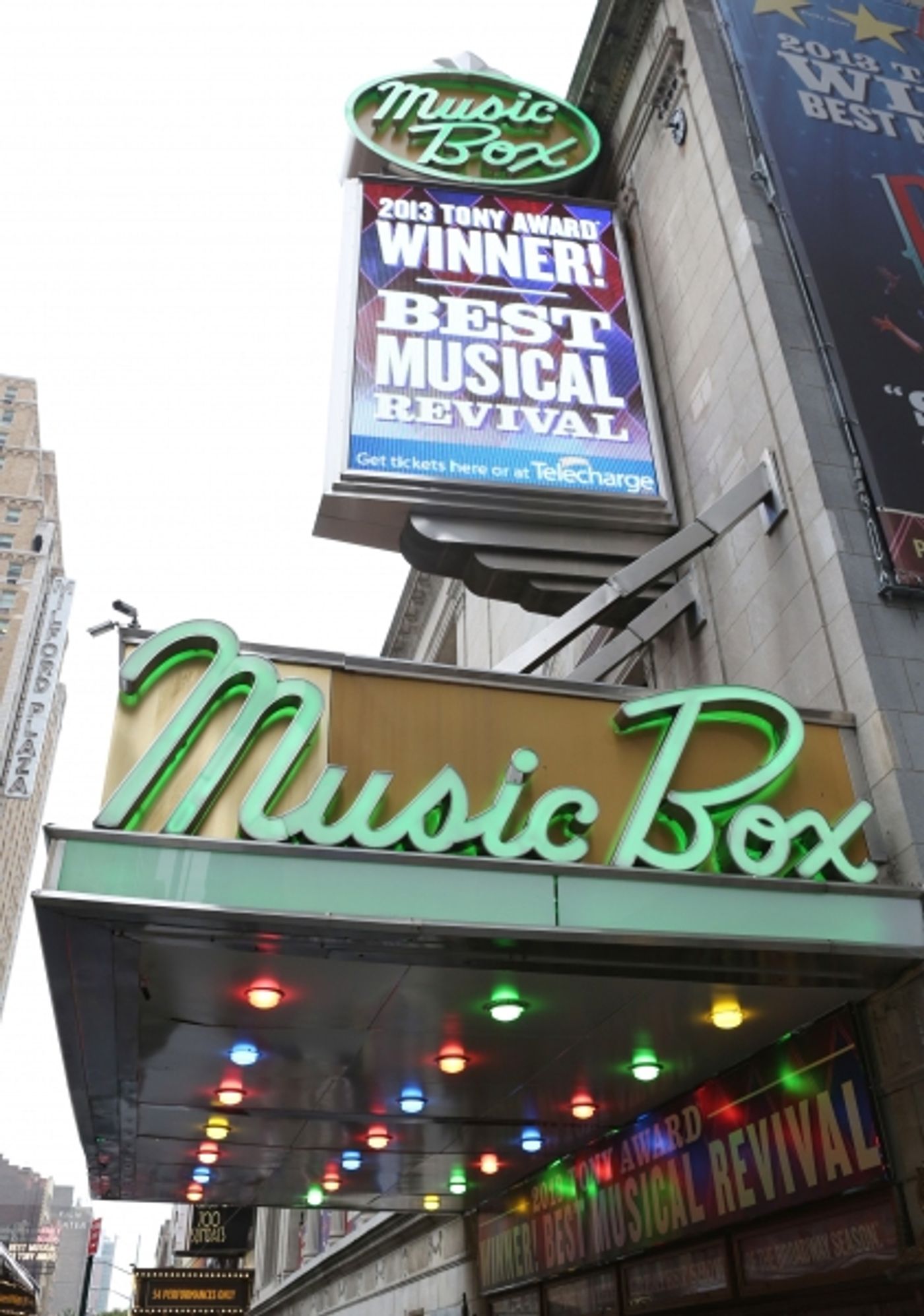 Photo Coverage: Cast of PIPPIN Celebrates 200 Performances on Broadway!  Image