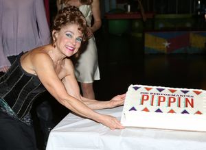 Tovah Feldshuh  Photo