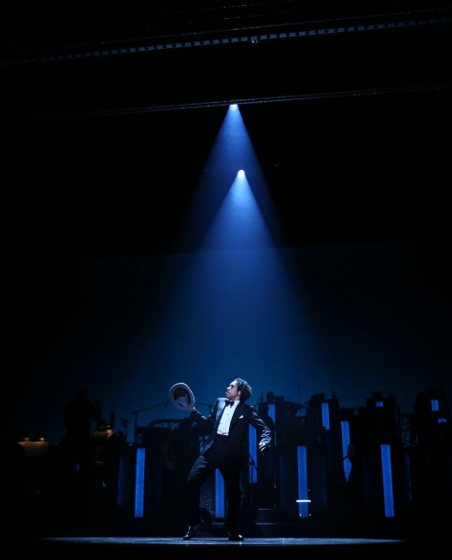 Photo Coverage: First Look at Fantasia, Dule Hill, Adriane Lenox & Cast of AFTER MIDNIGHT on Stage! Image
