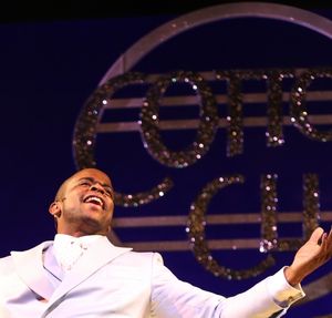 Dule Hill @ BroadwayWorld Dule Hill Photo