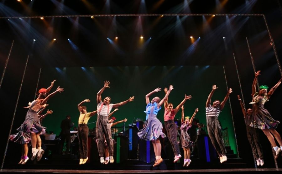 Photo Coverage: First Look at Fantasia, Dule Hill, Adriane Lenox & Cast of AFTER MIDNIGHT on Stage! Image