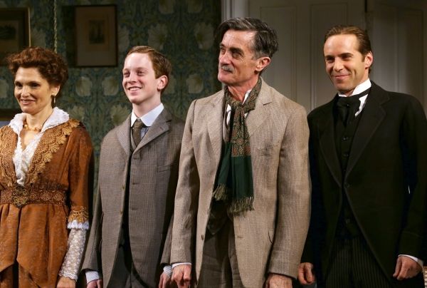 Mary Elizabeth Mastrantonio, Spencer Davis Milford, Roger Rees and Alessandro Nivola  Photo
